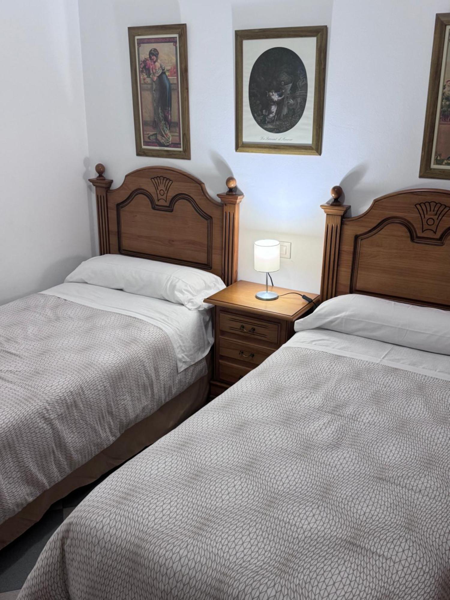 Apartamentos Nina De Oro Торремолинос Экстерьер фото