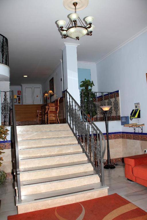 Apartamentos Nina De Oro Торремолинос Экстерьер фото